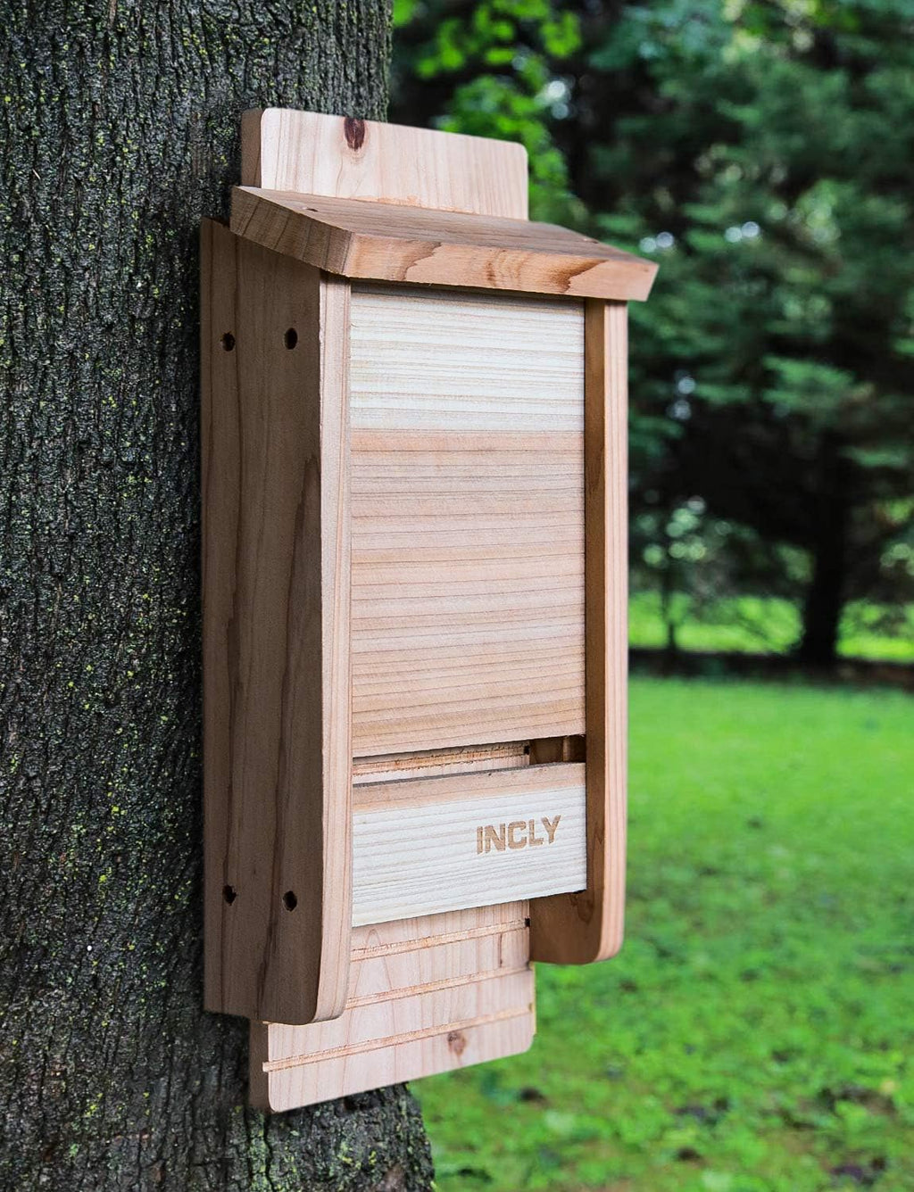 Small Bat House Kit for Outdoors 14.6"x6.7"x2.2" Shelter Box Roosting Single Chamber Natural Cedar Wood, Pre-Finished