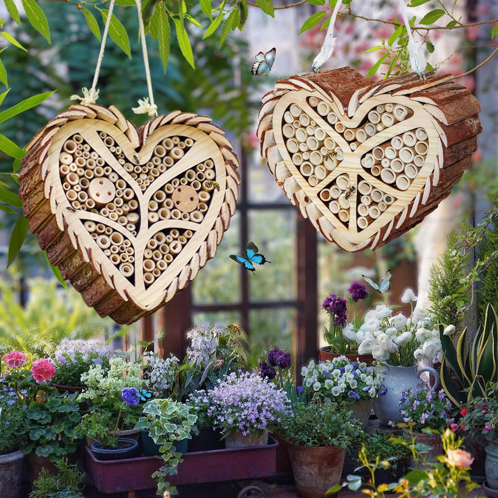 Heart-Shaped Mason Bee House, Wooden Habitat with Bamboo Tubes, Nesting Aid for Solitary Bees, Garden Decor