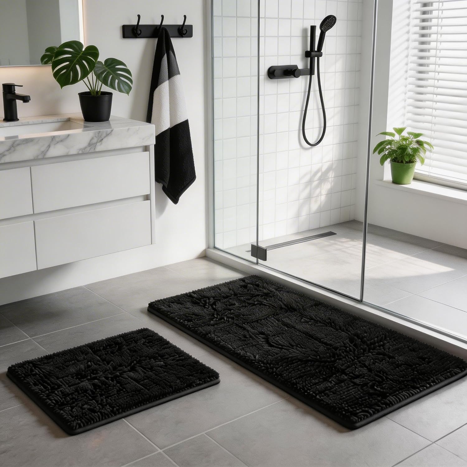 Bathroom Rugs Set 2 Piece Thick Chenille Bath Mats, Soft Quick Dry Plush Absorbent Bath Rugs with Non-Slip PVC