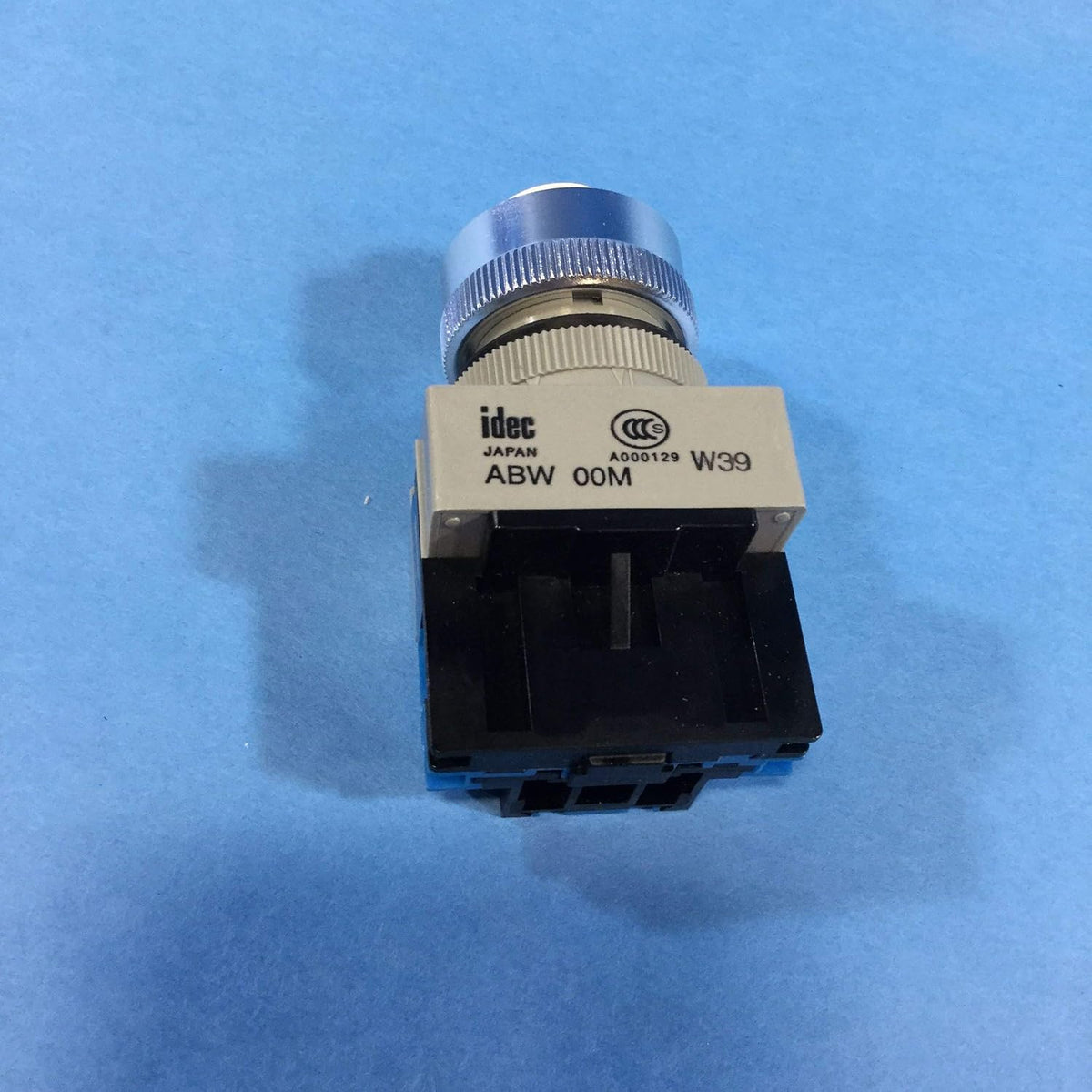 IDEC ABW410-B Standard, TW Series, Non-Illuminated, Octagonal, MOMENTARY, Black, 1NO, PUSHBUTTON, Mushroom Head 40MM