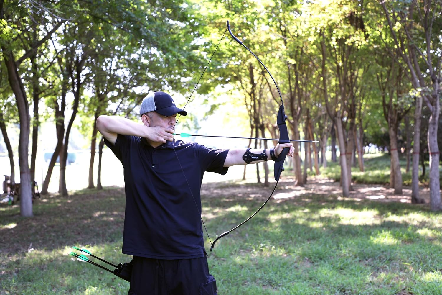 Archery Takedown Recurve Bow and Arrow Set for Adults/Beginners/Youth | Left & Right Hands, 20/30/40 Pounds, Complete