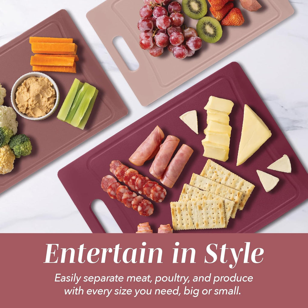 Non-Slip Cutting Board Set – Kitchen Essentials with Easy Grip Handle for Meat, Veggies, and Fruits, 4 Cutting