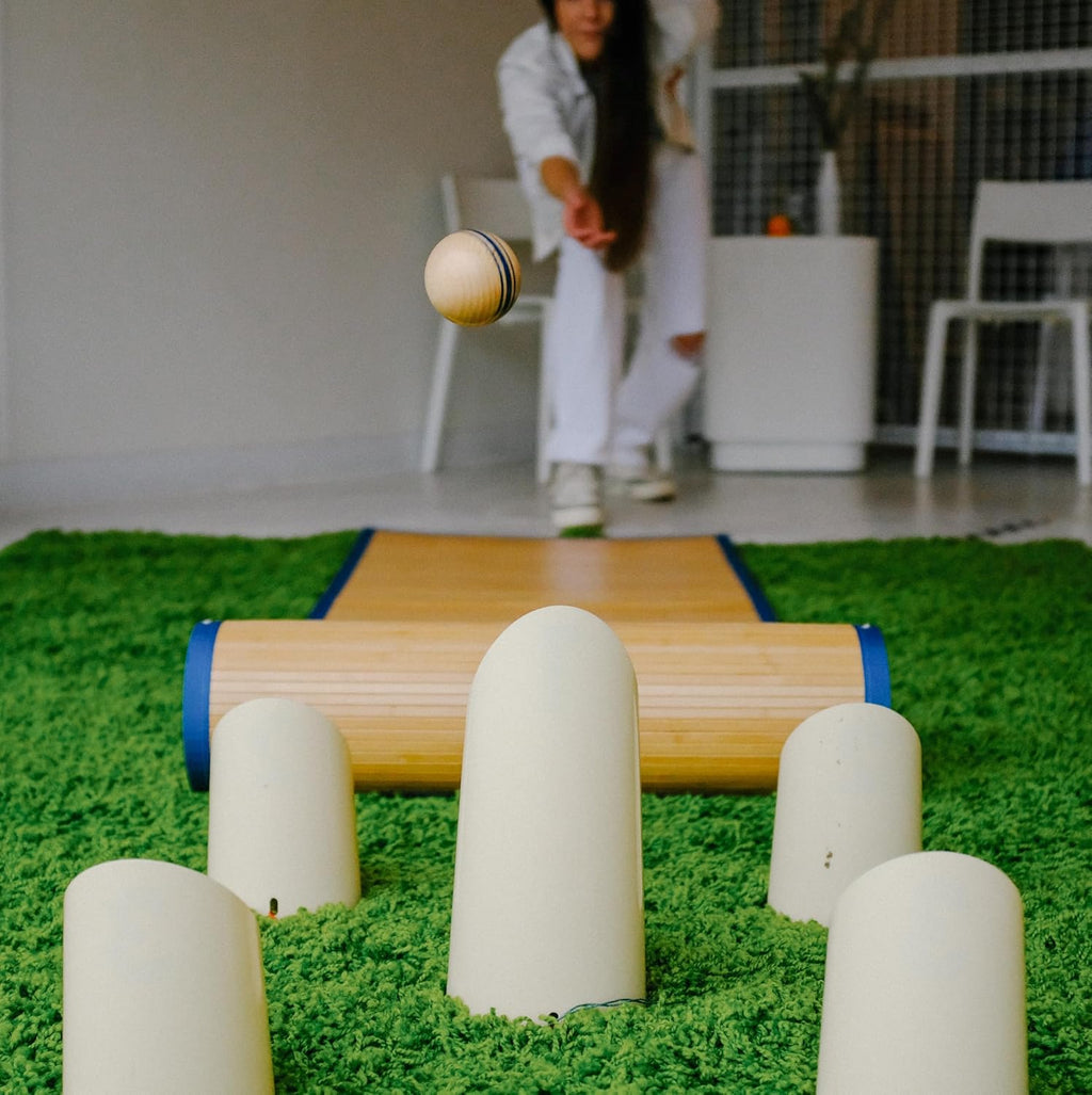 Yard Game – Modern Bocce Ball Set with Ramp & Targets | Portable BocceRoll Lawn Game for Backyard & Beach