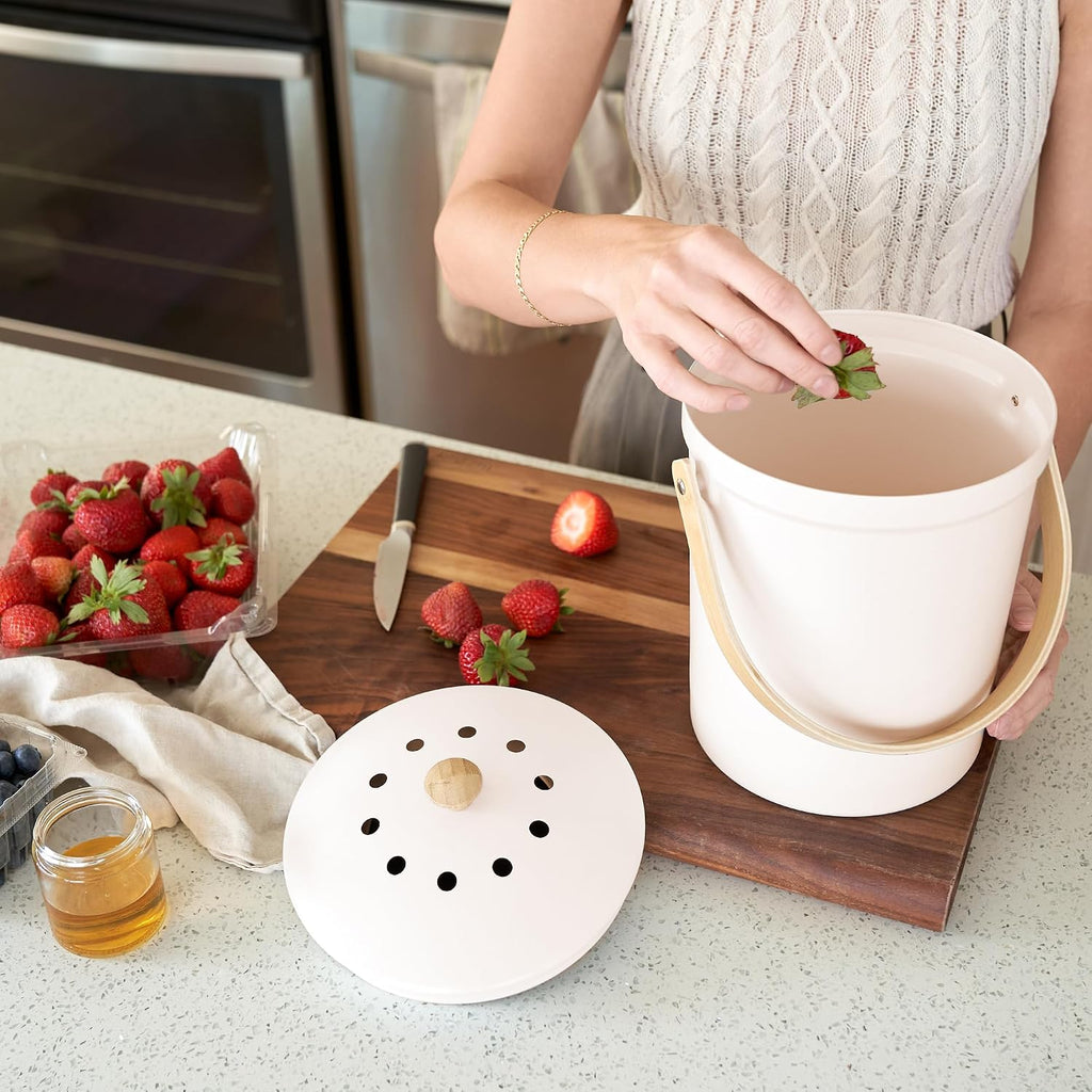 Beautiful Kitchen Compost Bin with Smell Proof Lid - Rust Proof and Odorless Compost Bucket for Your Countertop with