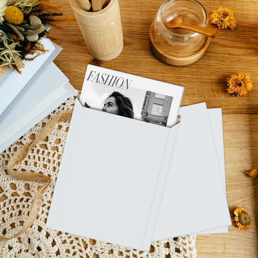 Photo Document Mailers 9.25x11.75 White Cardboard Envelopes 25 Pack Rigid Self Seal Mailing Envelopes, Stay Flat