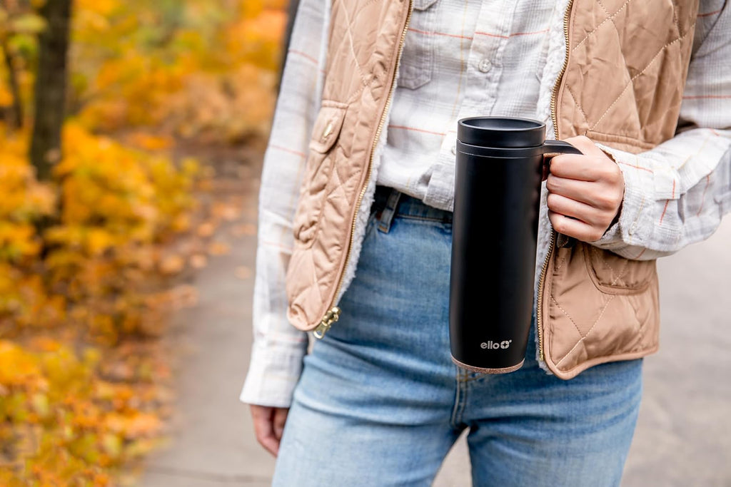 Magnet 18oz Vacuum Insulated Stainless Steel Travel Mug with Side Handle and Leak-Proof Slider Lid and Built-in