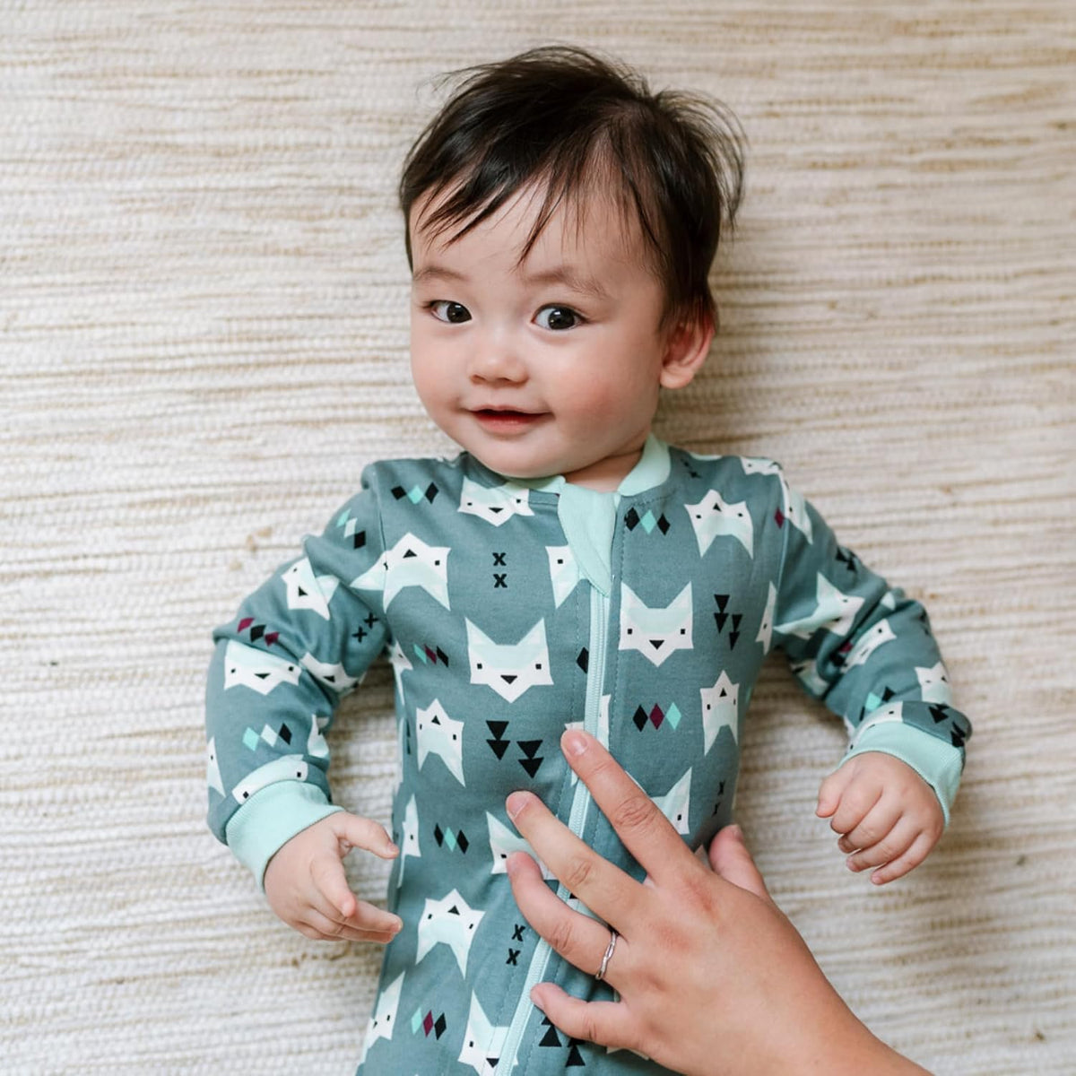 – Zipper Organic Sleeper Footed Onesies Sleeper Baby Pajamas with Inseam Zipper