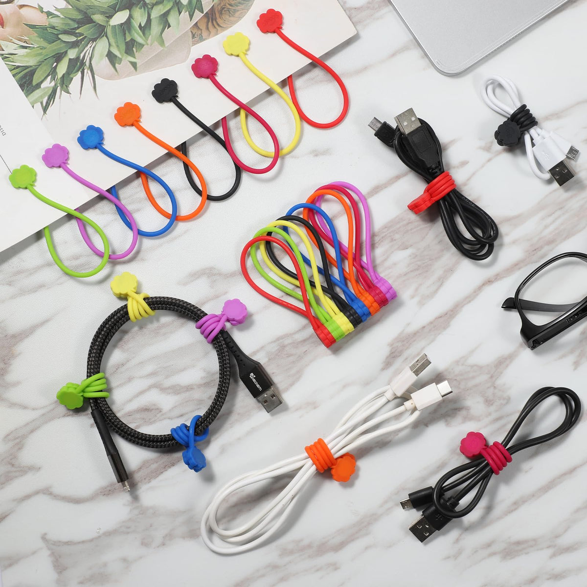 SOOOEC Magnetic Cable Ties 32 Pack, Cute Cloud 7.2" Silicone 8 Colors
