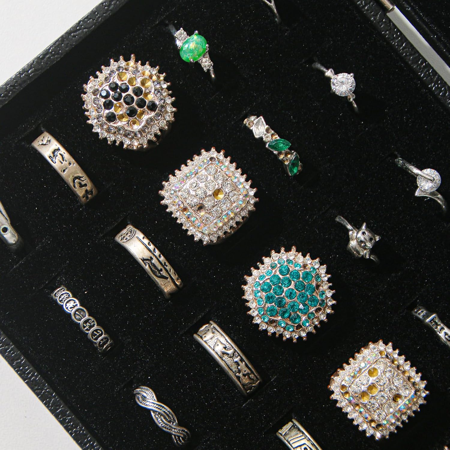 Ring Organizer Box for Jewelry,Rings Cufflinks Storage Case,Small Jewelry Box for Travel, Pretty Gifts for