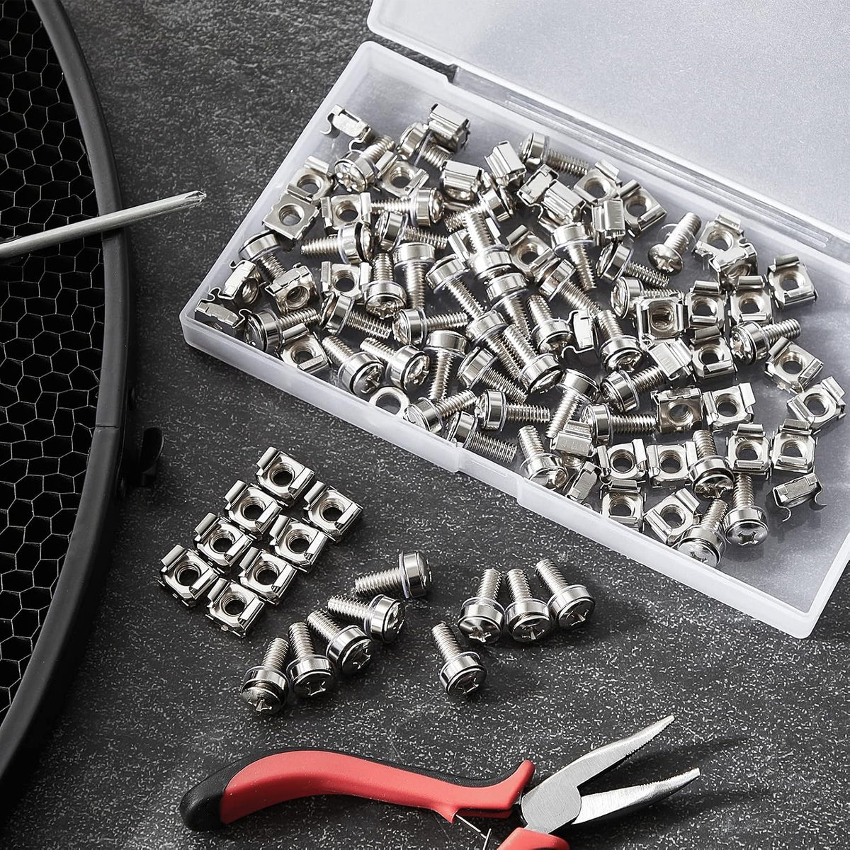 Dunzy 100 Sets M6 x 20mm Rack Mount Cage Nuts Screws Washers Server Cabinet