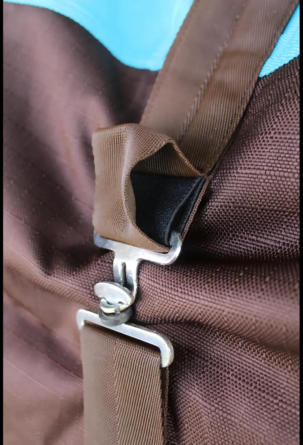 1200D Horse Turnout Blanket Waterproof, Breathable, Heavy-Weight Winter Blanket with 300g Fill, Ripstop Outer Shell