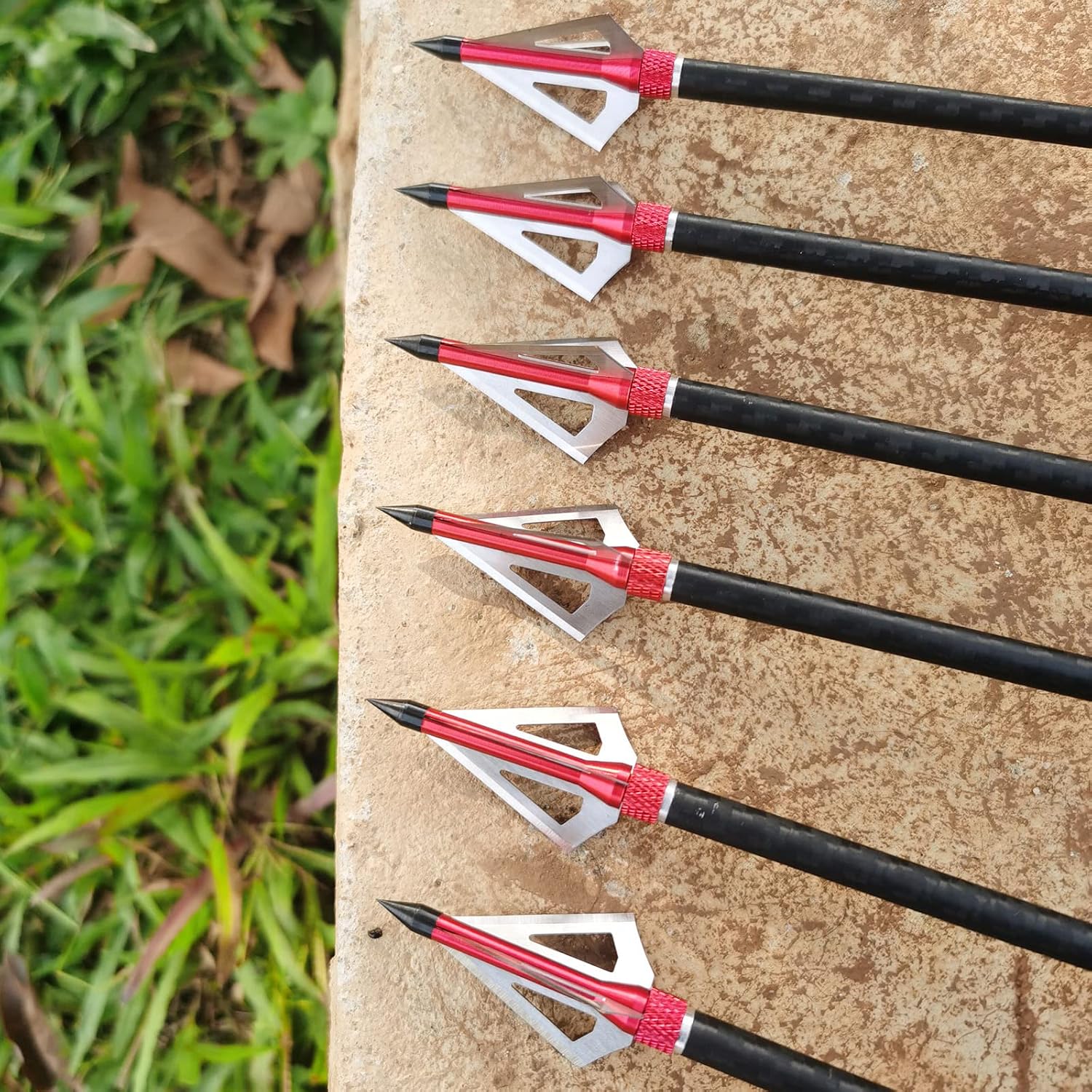 Hunting Broadheads 12PK 100 Grains Screw-in Arrow Archery 3 Blades Hunting Heads Arrow Tips Compatible with Crossbow