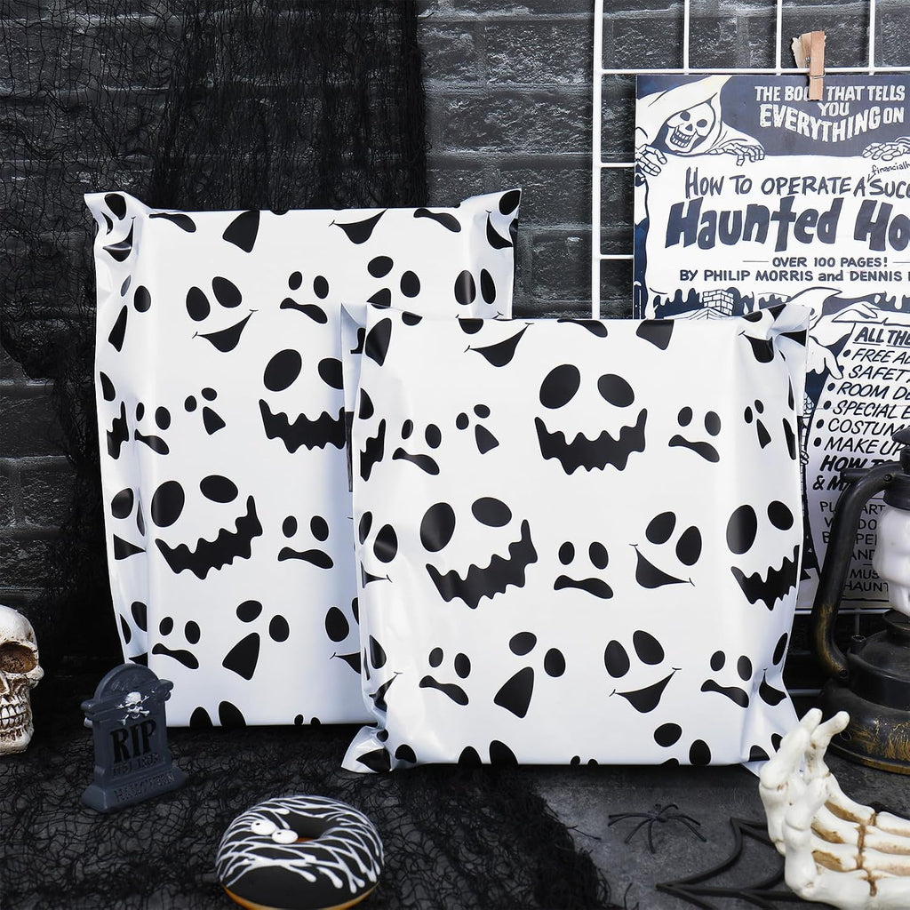 100 Pcs Halloween Poly Mailers 10 x 13 Inch White Black Ghost Expression Packaging Bags Self Seal Mailing Envelope