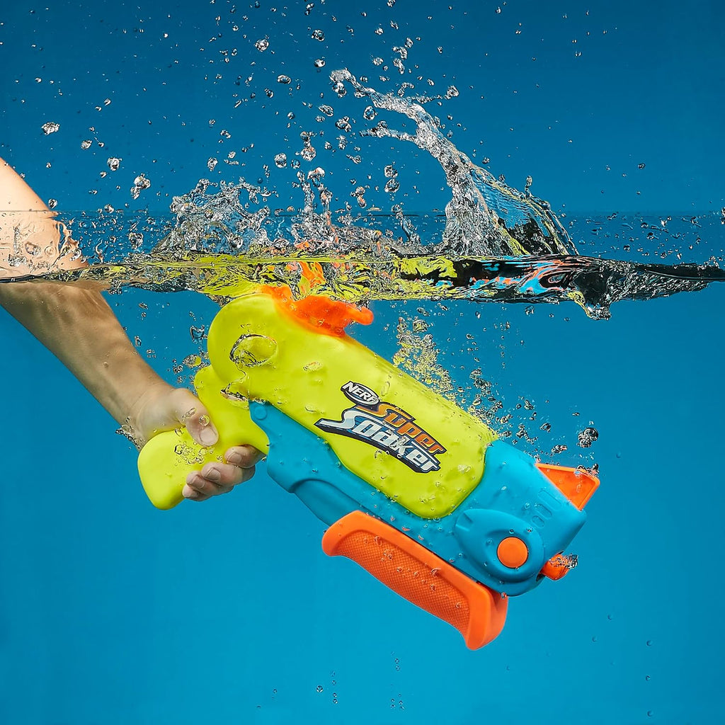 NERF Super Soaker Wave Spray Water Blaster, Wild Wave Soakage, Nozzle Moves to Create Wavy Stream, Outdoor Games and