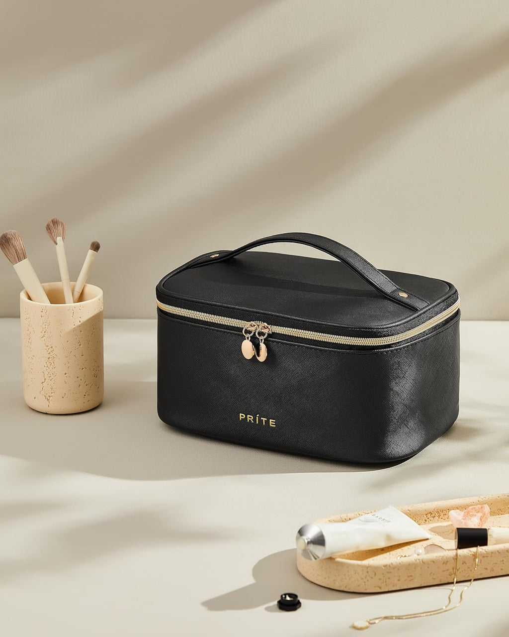 Makeup Bag Travel Cosmetic Case, Women Toiletry bag Organizer, Black | Make Up Bag, PU Leather Waterproof Large