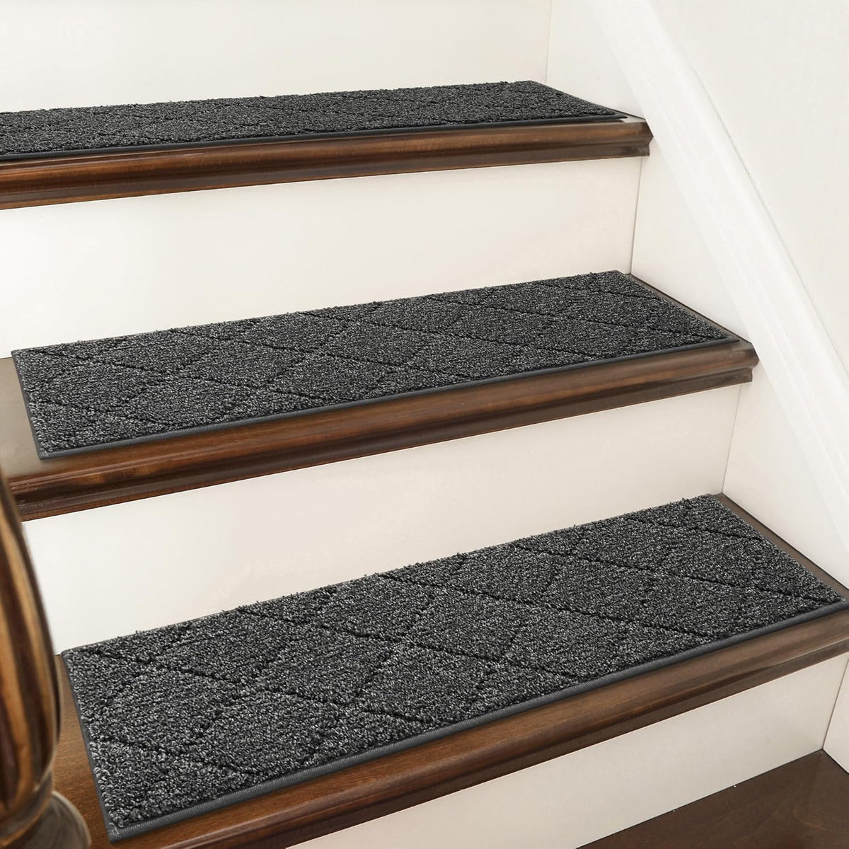 Edging Stair Treads Non-Slip Carpet Mat 28inX9in,4pc,Black