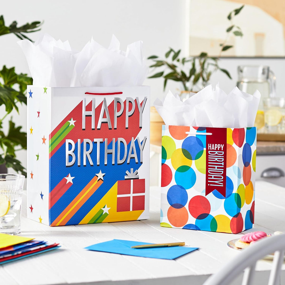 Assorted Birthday Gift Bags, 8-Pack (Balloons, Red, Blue, Yellow)
