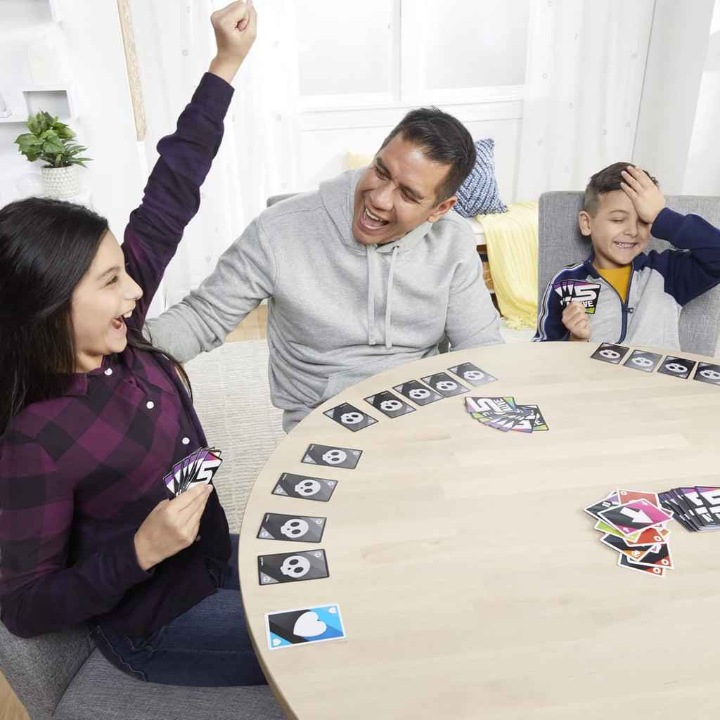Hasbro Gaming 5 Alive Card Game, Fast-Paced Game for Kids and Families, Easy to Learn, 2 to 6 Players, Fun Summer