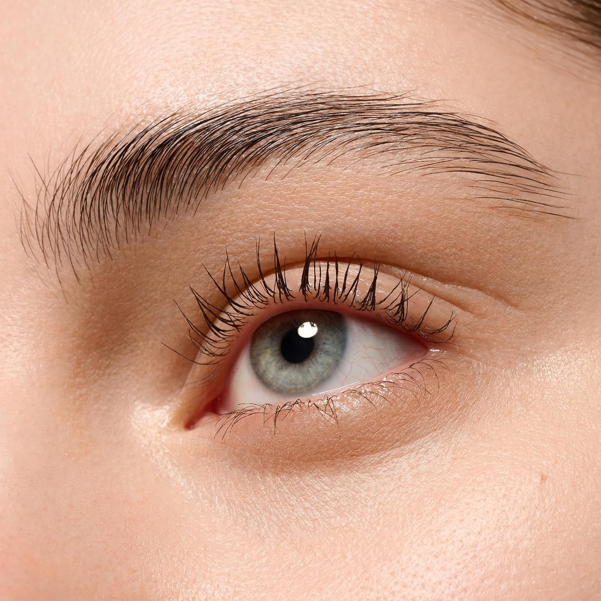 essence Lash Without Limits Extreme Brown Tubing Mascara, Waterproof