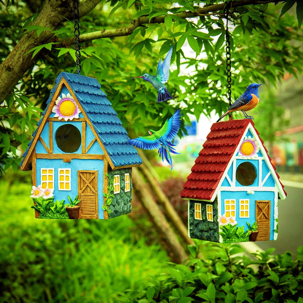 Garden Bird House, Hanging Birdhouse for Wren, Finch & Bluebird Red