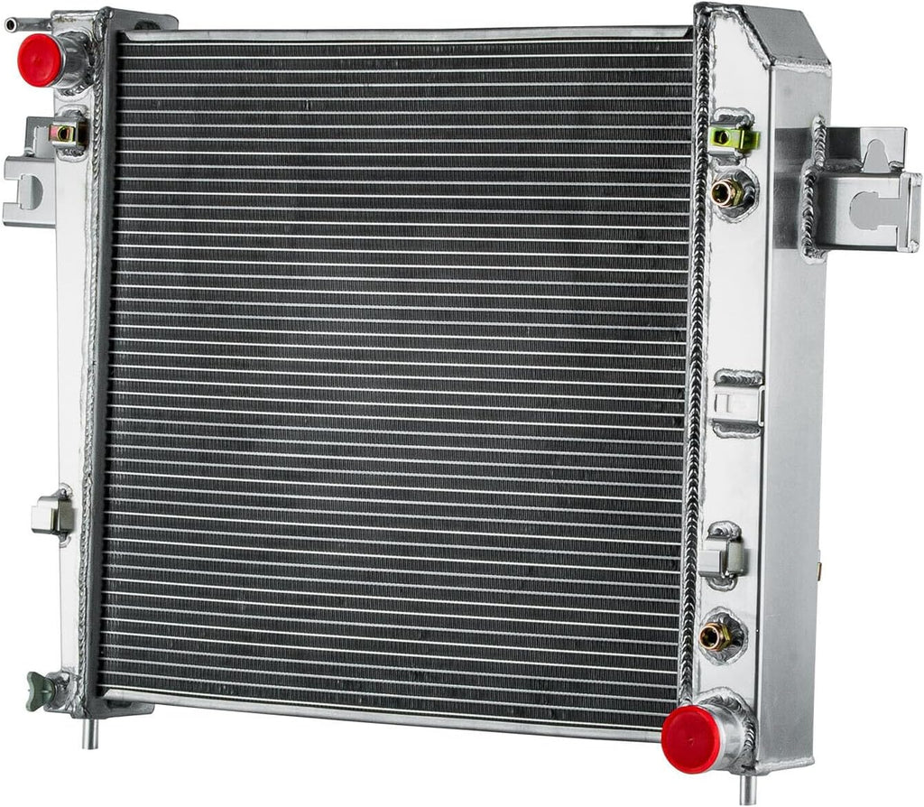 3 Row Radiator for 2002-2006 Jeep Liberty 3.7L V6