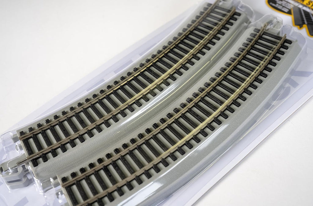 Trains 15" Radius Curved Track 4PK NS Rail with Roadbed HO Scale | Snap-Fit E-Z Track, 15” Radius Curved Track
