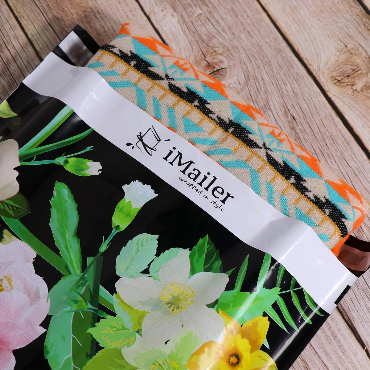 100 Count - 14.5" x 19" Poly Mailer Mailing Black Flower Envelope
