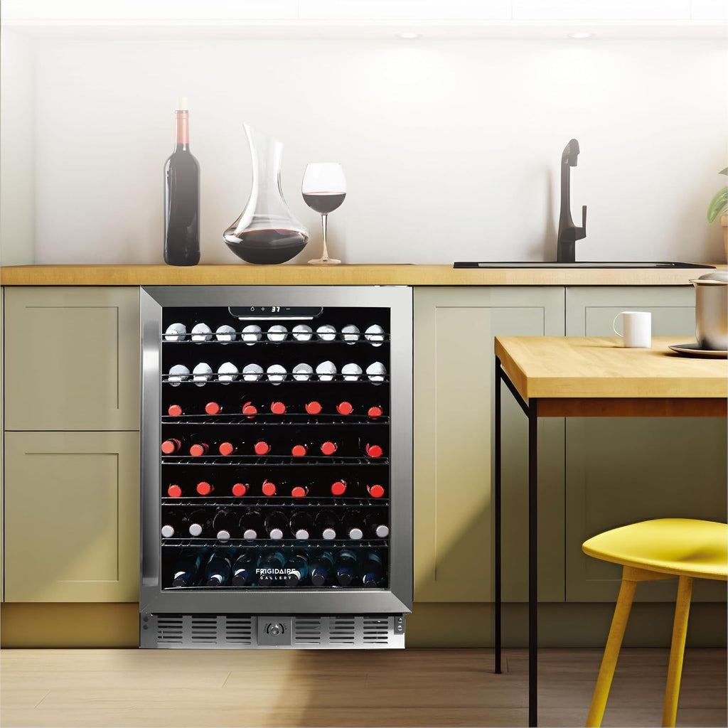 24" Wide 5.1 Cu Ft Capacity, Built-in Under Counter Beverage Fridge, Glass Front