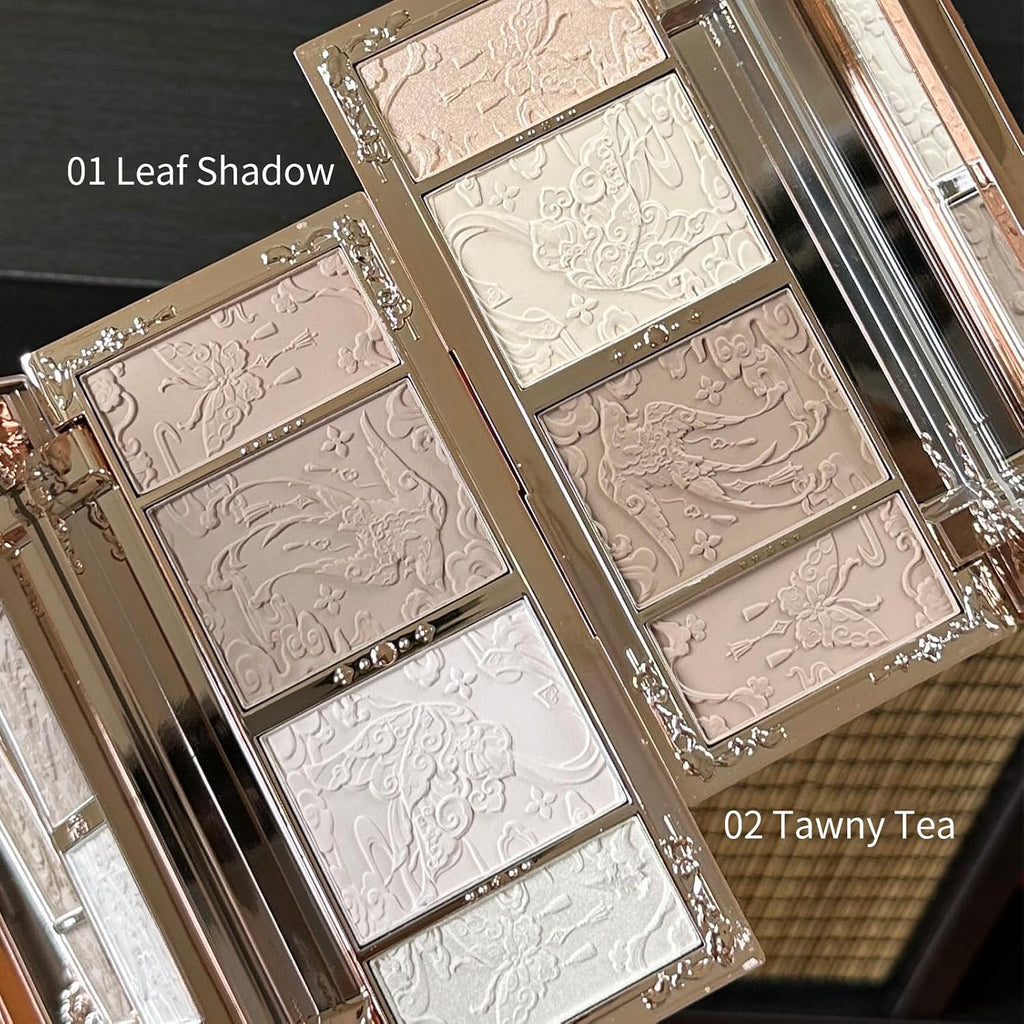 Butterfly Cloud Collar Embossed Highlight & Contour Palette
