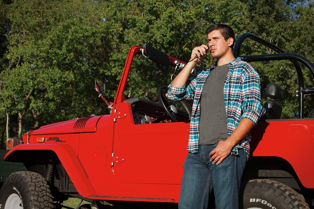 CMX760 Bearcat Off Road Series Compact Mobile CB Radio, 40-Channel Operation, Ultra-Compact for Easy Mounting, Large