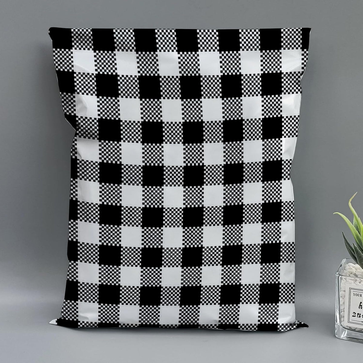 200 Count - 6x9 inch, Poly Mailer Black Gingham Plaid Envelope