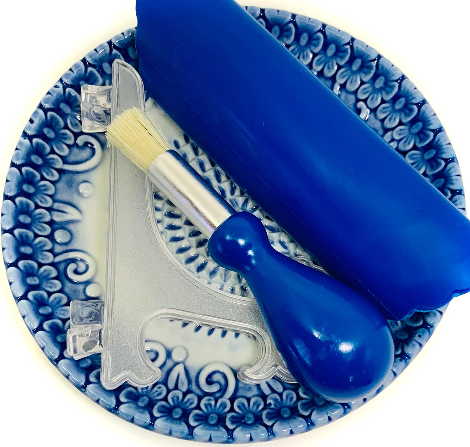 All-in-one Premium Ceramic Garlic Grater Plate 4-Piece Set - Blue Embossed Design and Style - For Garlic, Ginger