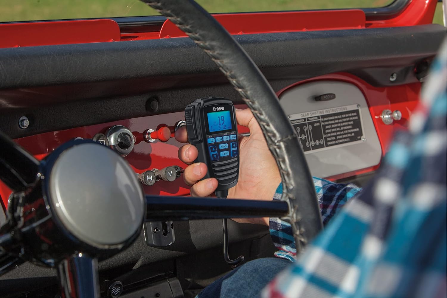 CMX760 Bearcat Off Road Series Compact Mobile CB Radio, 40-Channel Operation, Ultra-Compact for Easy Mounting, Large