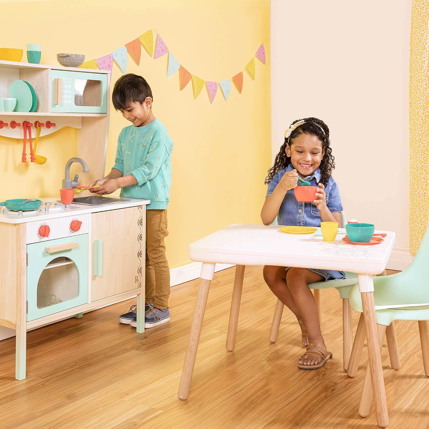 – Play Kitchen Accessories – Cookware, Dishes, Utensils – 33 Pieces Play Set for Kids – Pretend Play Toys – 3+ Years–