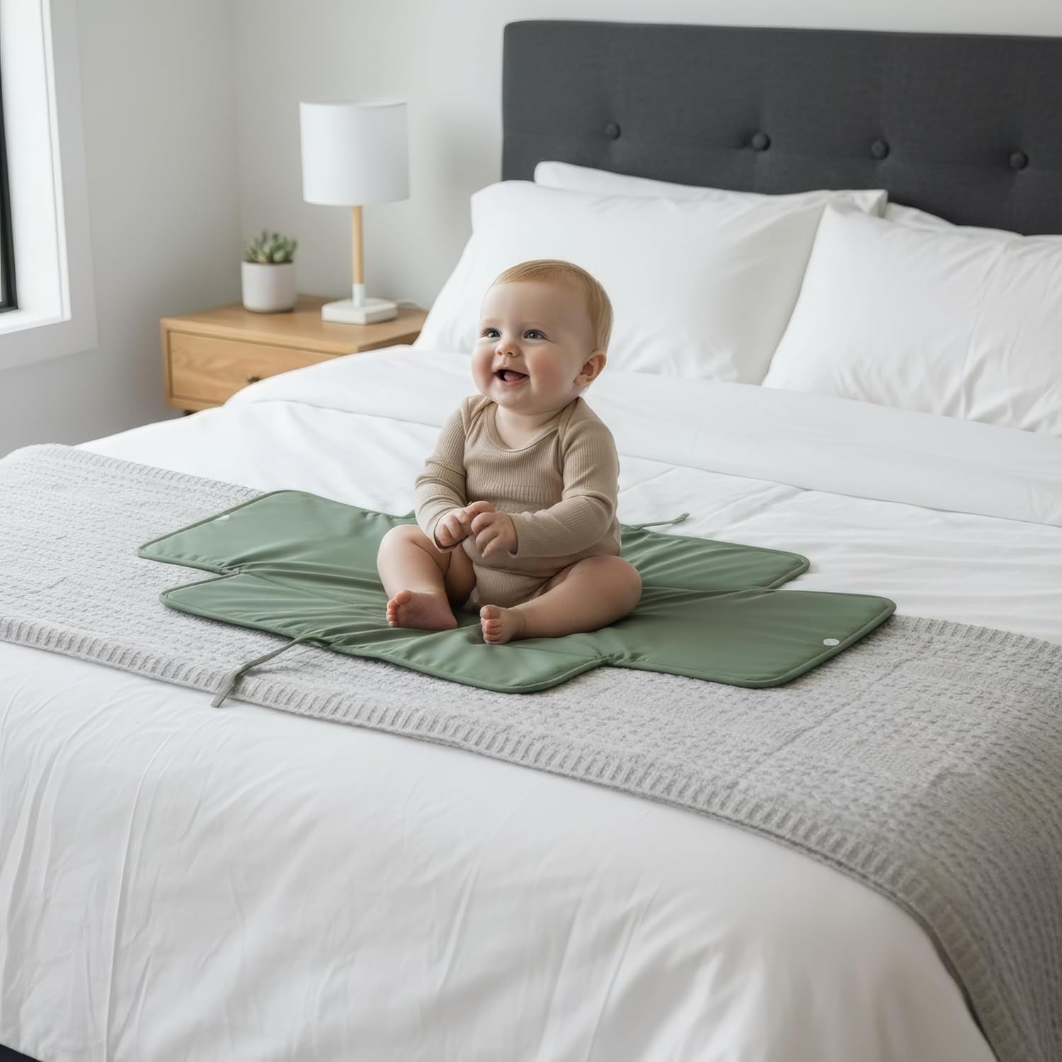 Portable Diaper Changing Pad - Soft and Easy to Clean Diaper Changing Mat for Babies - The Perfect Lightweight and