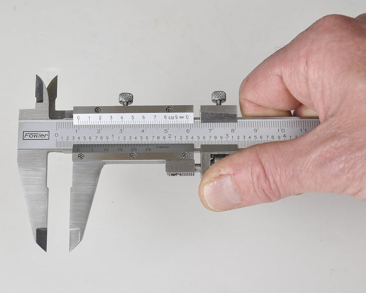 Fowler 52-058-016-0, Vernier Caliper with 0-6"/150mm Measuring Range