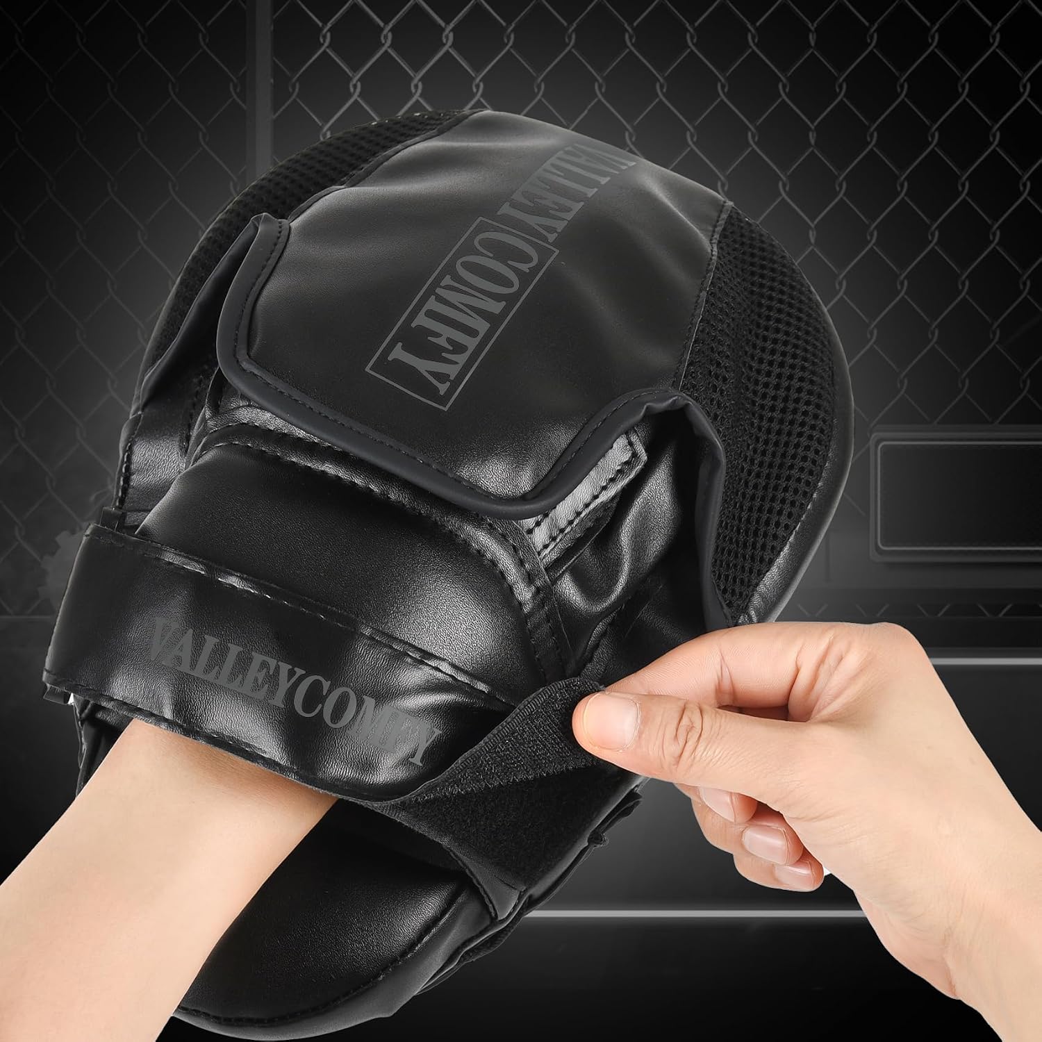 Boxing Pads Punching Mitts for Training,Muay Thai,Martial Arts | Curved Focus Punch Mitts