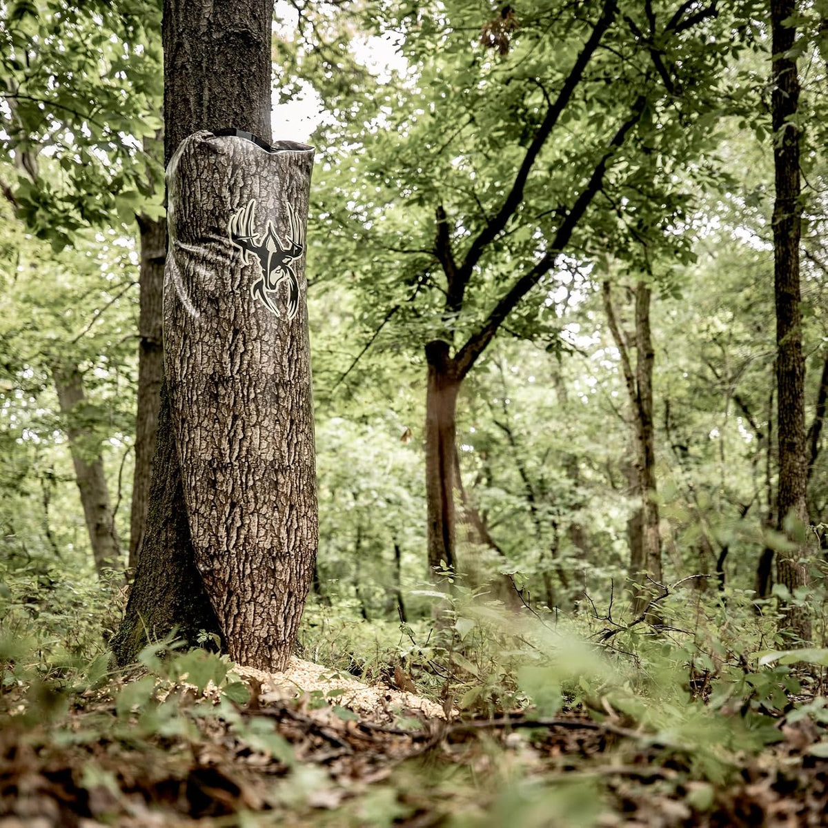 Treehugger 100 lb Trubark HD Camo Gravity Bag Feeder Durable Lightweight Weatherproof Game Feeder for Hunting