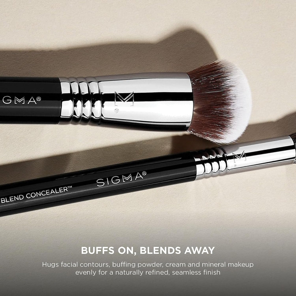 F82 Round Kabuki Brush - Makeup Brush for Powder and Cream