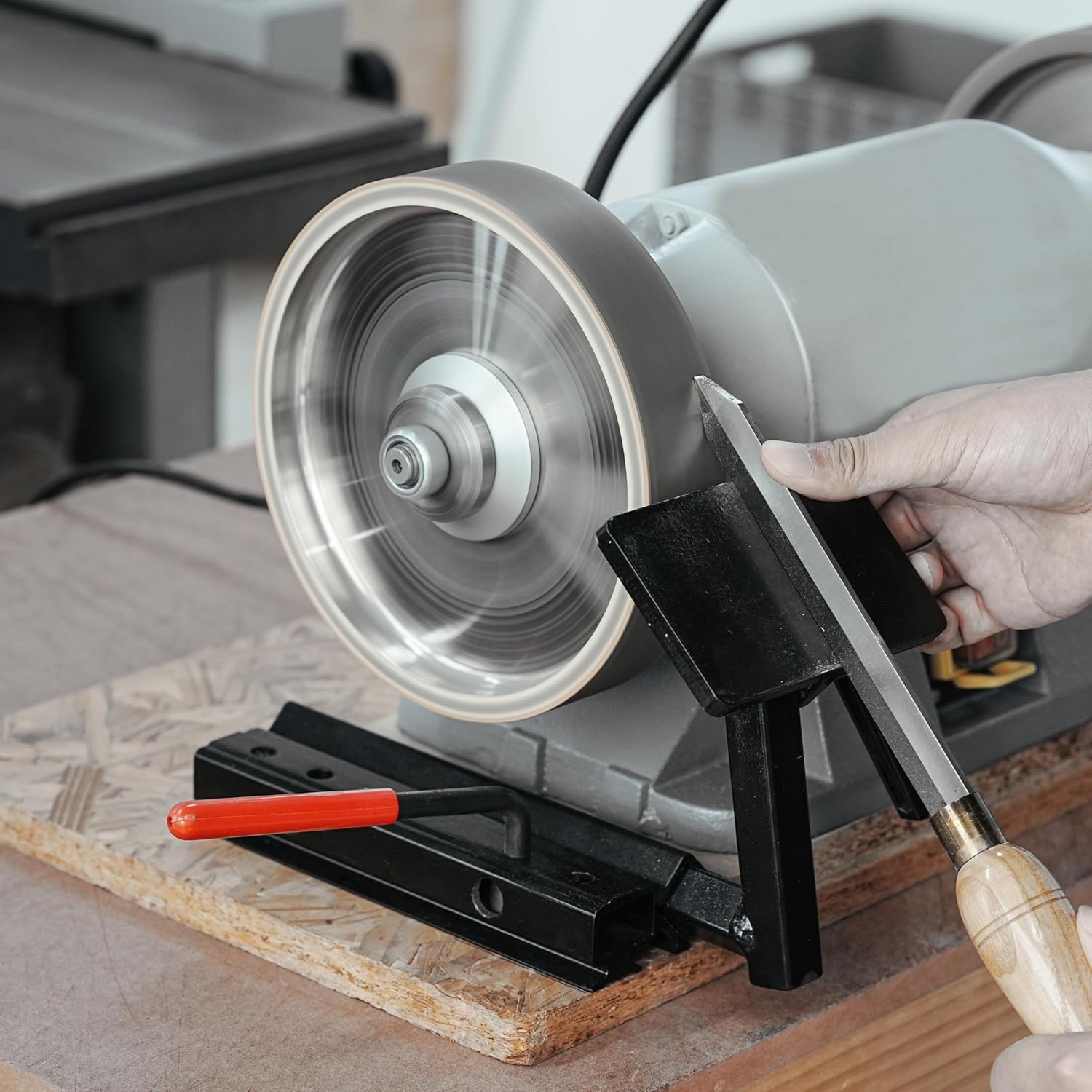 Lathe Tool Sharpening Jig, Multi-Grind Jig for Grinders, Woodturning Chisels and Tools, Sharpening Gouges, Chisels