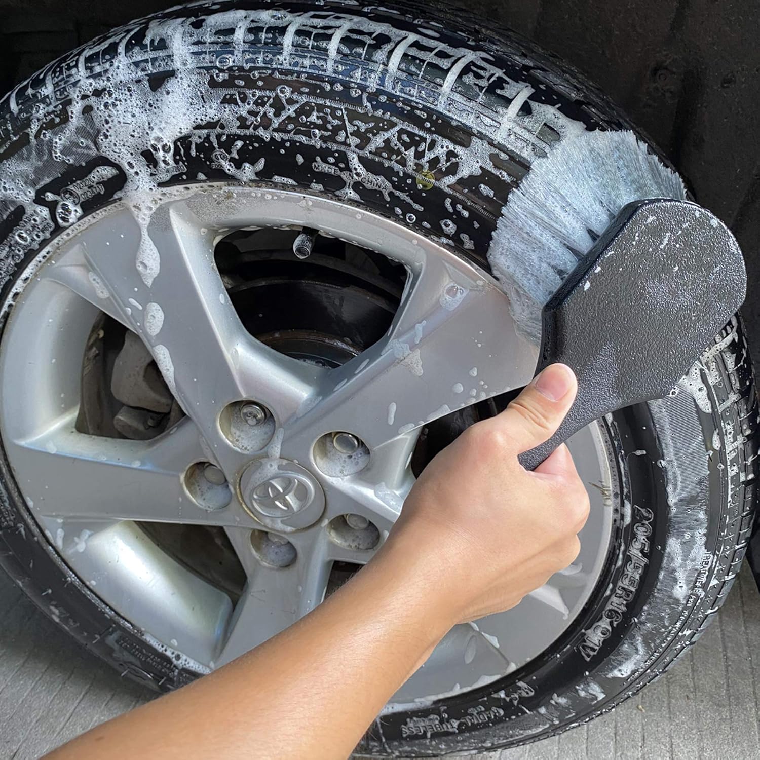 Wheel & Tire Brush for Car Rim, Soft Bristle Car Wash Brush, Cleans Tires & Releases Dirt and Road Grime, Short