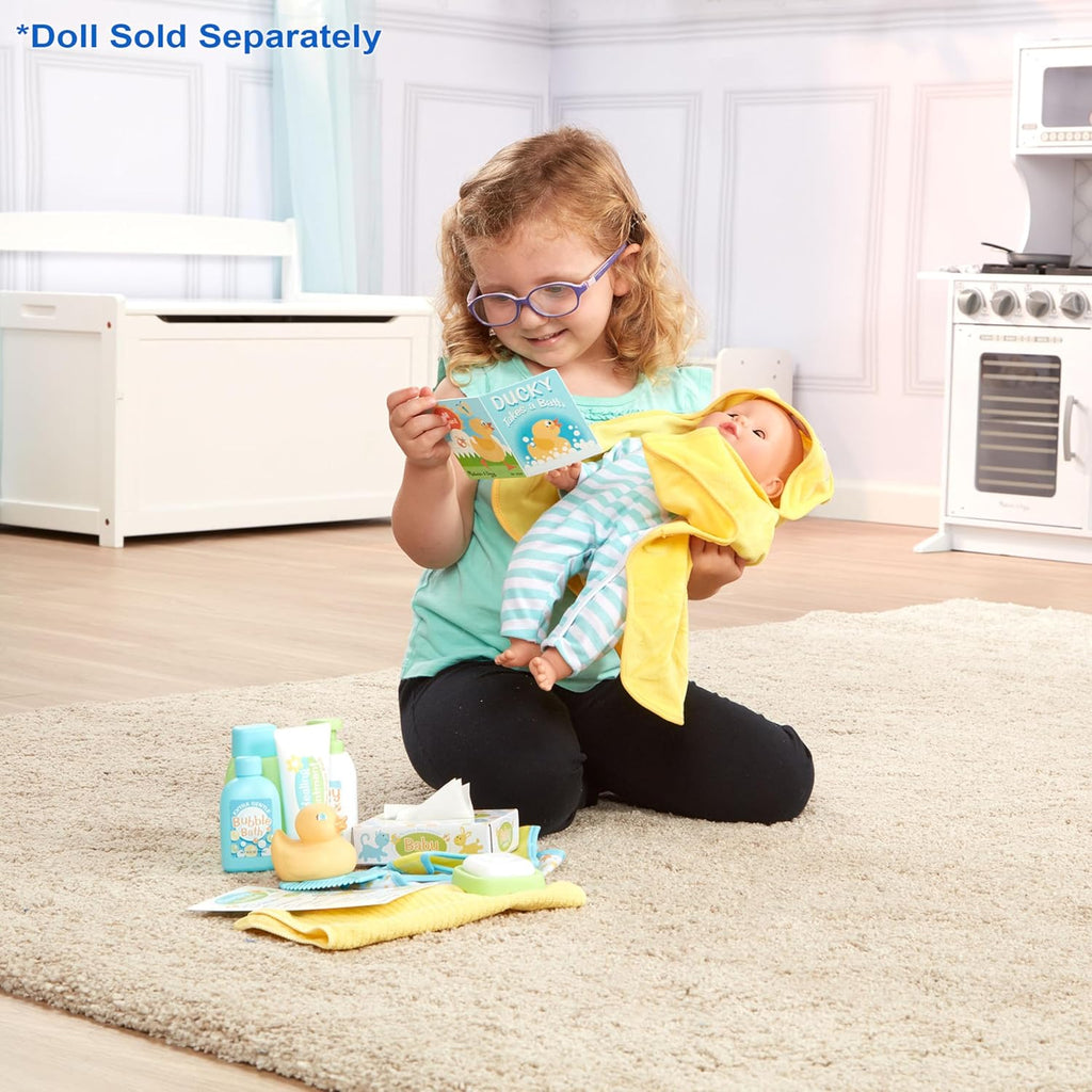 Melissa & Doug Mine to Love Changing & Bathtime Play Set for Dolls – Diapers, Pretend Shampoo,Wipes, Towel, More (19