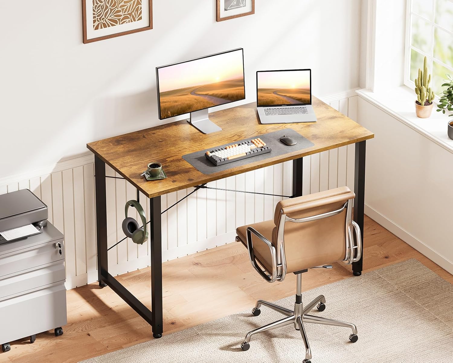 40 Inch Small Computer Desk for Home Office, Study Writing Table for Small Spaces, Simple Modern Desk with Headphone