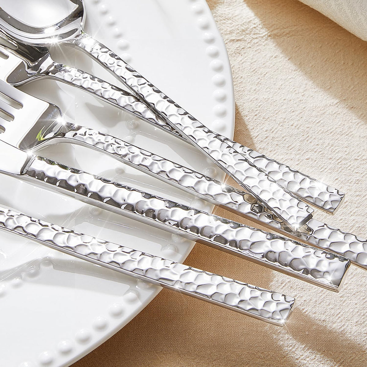 60 Piece Hammered Silverware Set, 18/10 Stainless Steel Flatware Set for 12