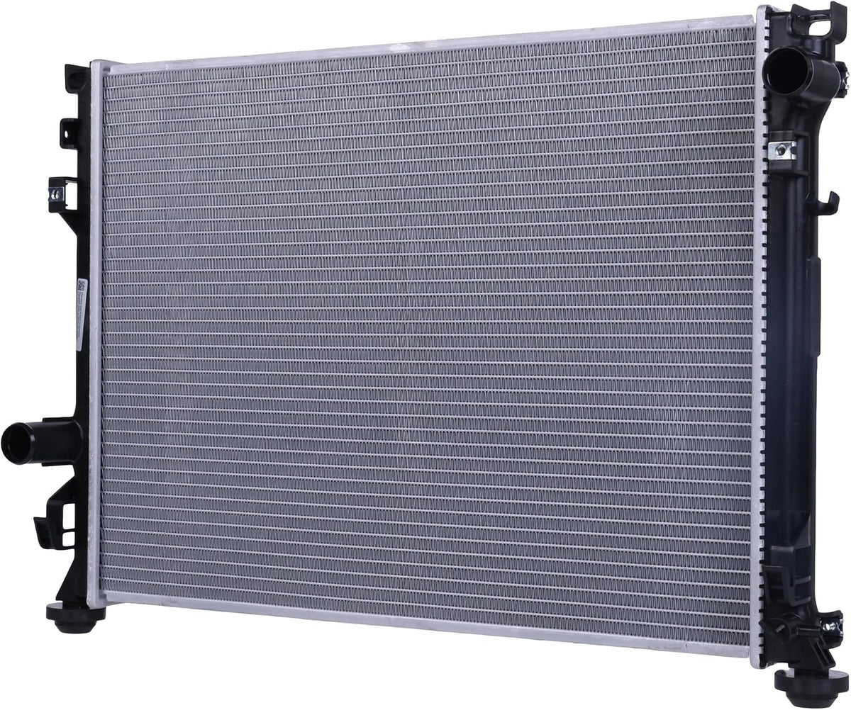 2767 Radiator for Dodge Charger/Magnum 2005-2008, Chrysler 300 2006-2008