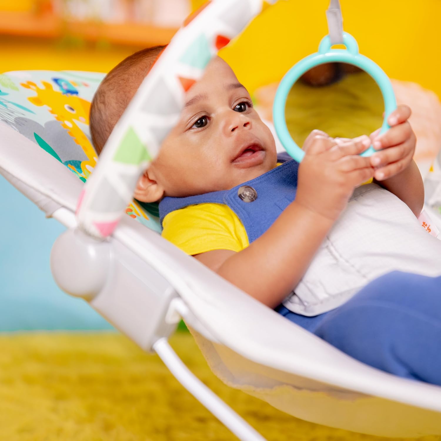 Baby Bouncer Soothing Vibrations Infant Seat - Removable -Toy Bar, Nonslip Feet, 0-6 Months Up to 20 lbs (Safari Fun)