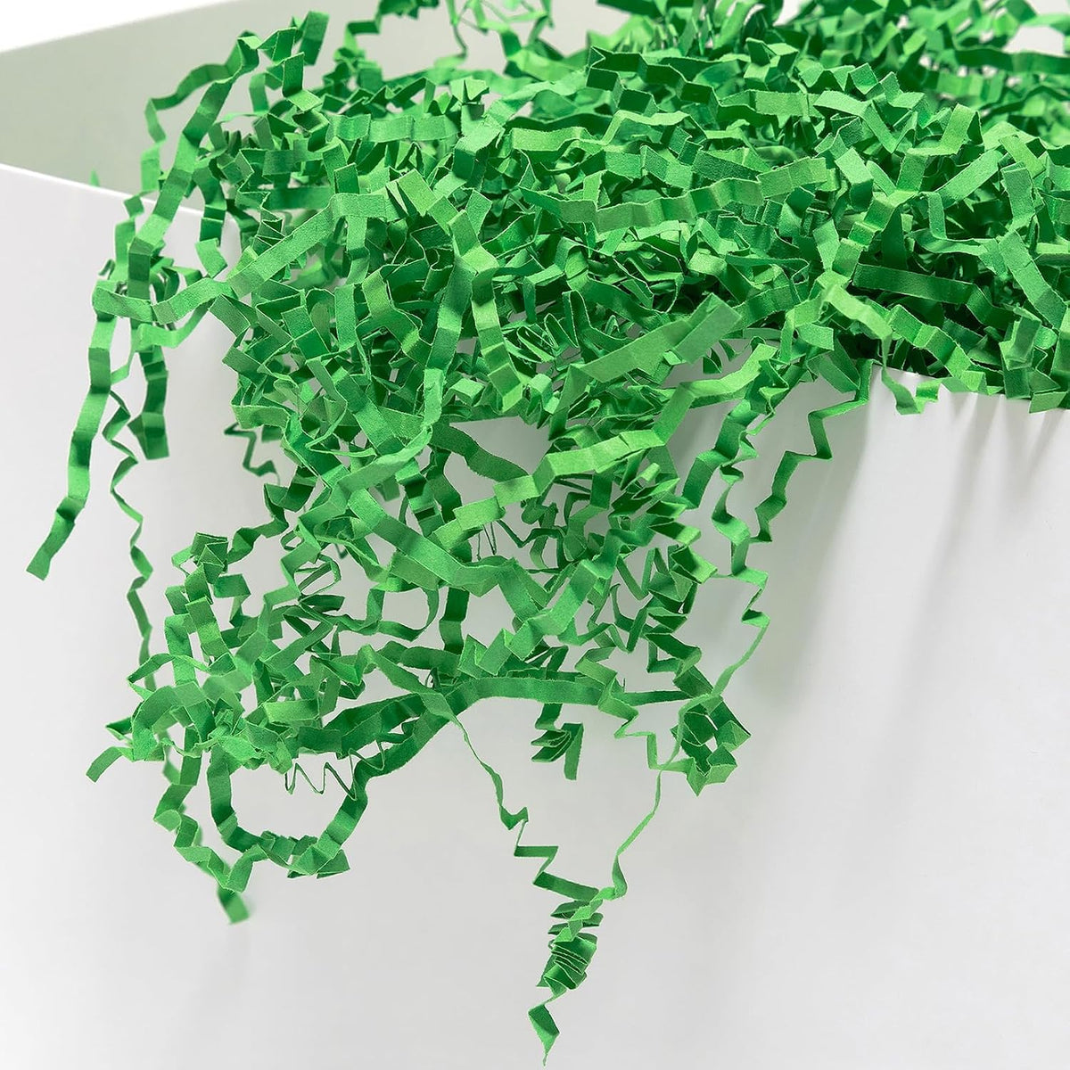1/2 LB Crinkle Cut Paper Shred Filler 8 oz Green Shredded Paper
