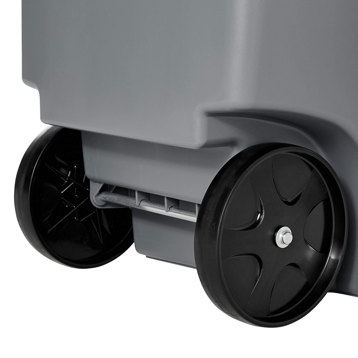 Brute Rollout Trash Can, Gray, 32-Gallon