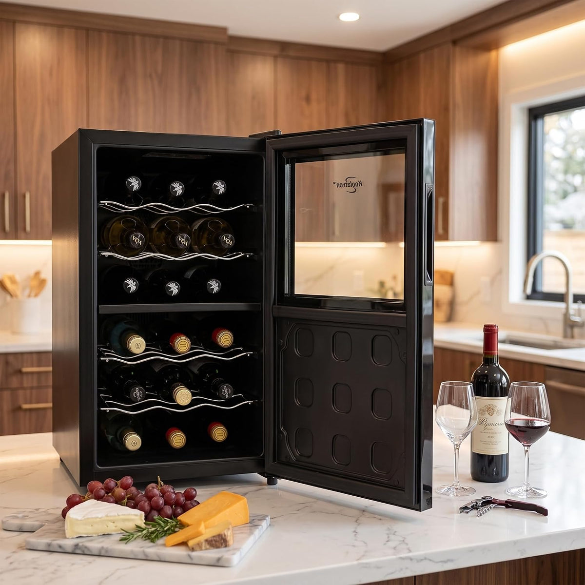 18 Bottle Dual Zone Thermoelectric Wine Cooler, Black