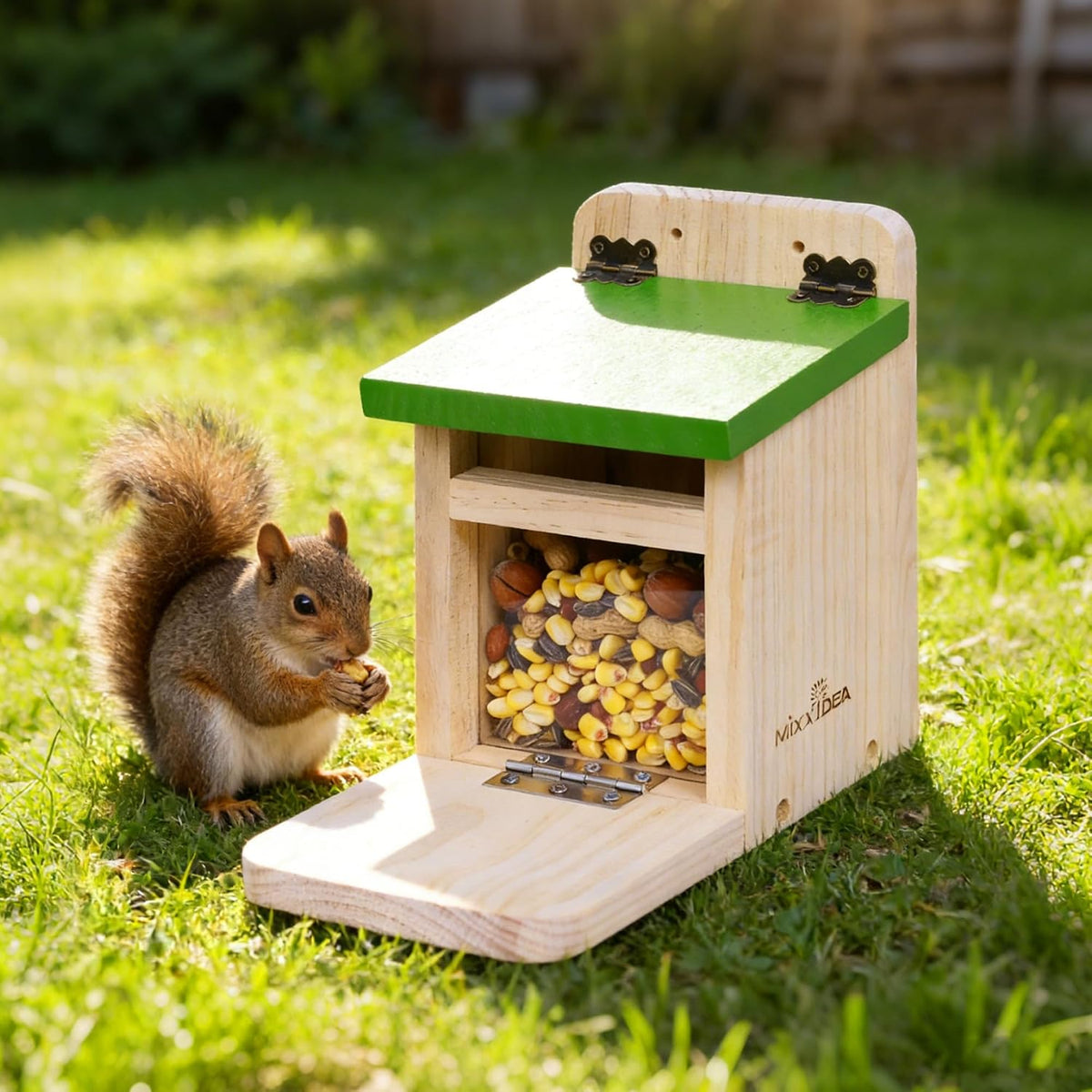 Squirrel Feeders for Outside Garden, Wooden Squirrel Feeder Box,Squirrel Feeding Stations with Green Cover, Easy to